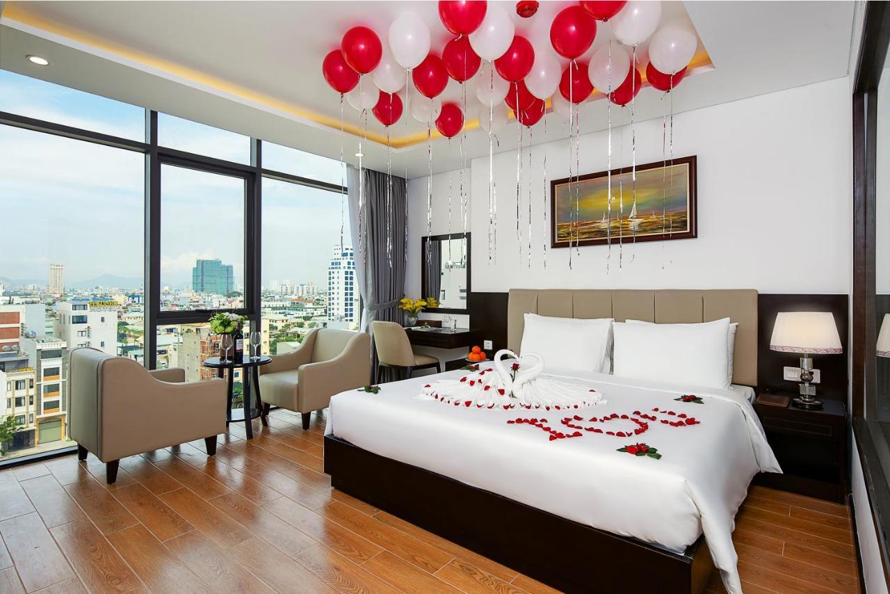 Golden Line Hotel Danang Dış mekan fotoğraf