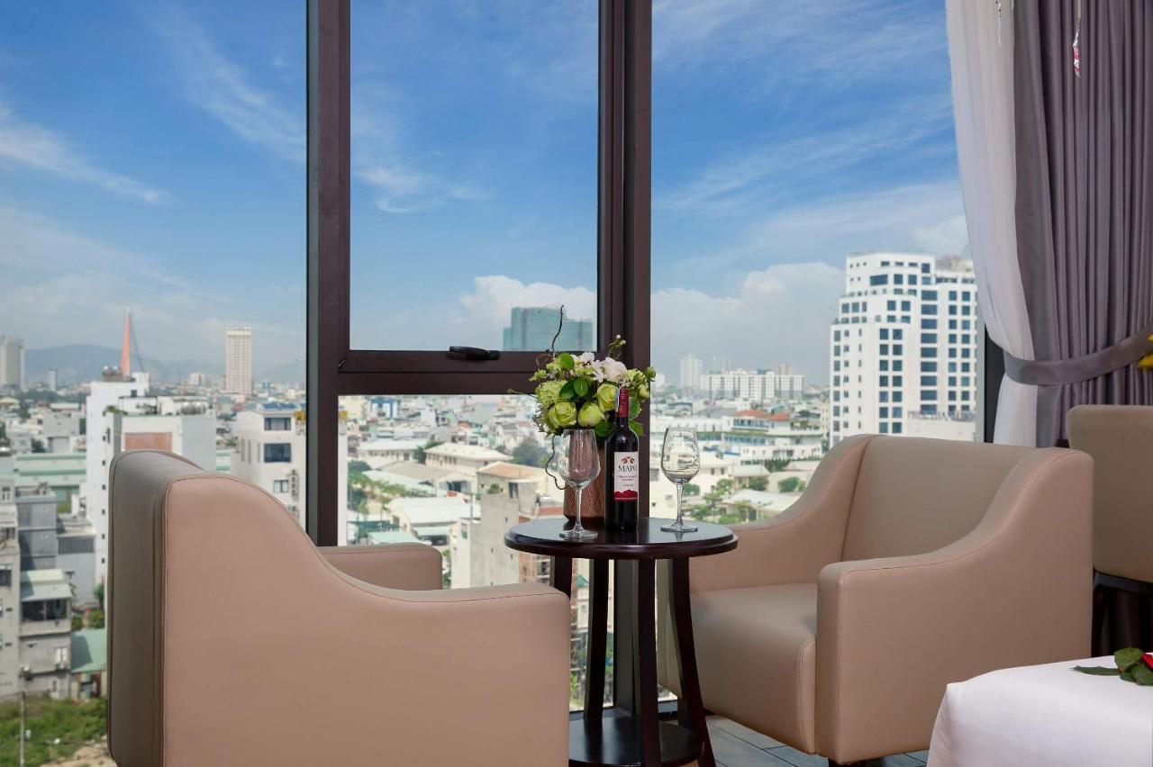 Golden Line Hotel Danang Dış mekan fotoğraf