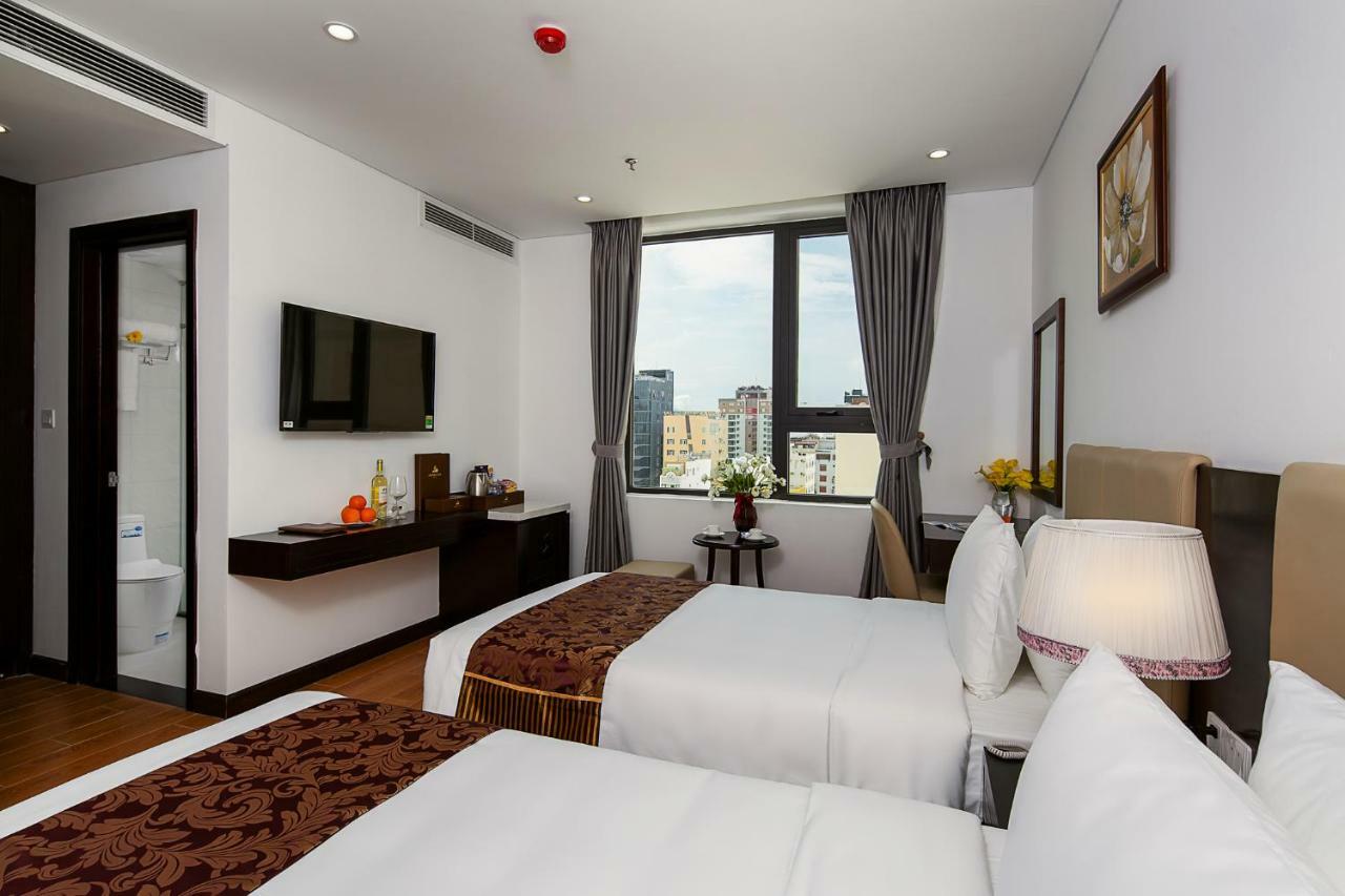 Golden Line Hotel Danang Dış mekan fotoğraf